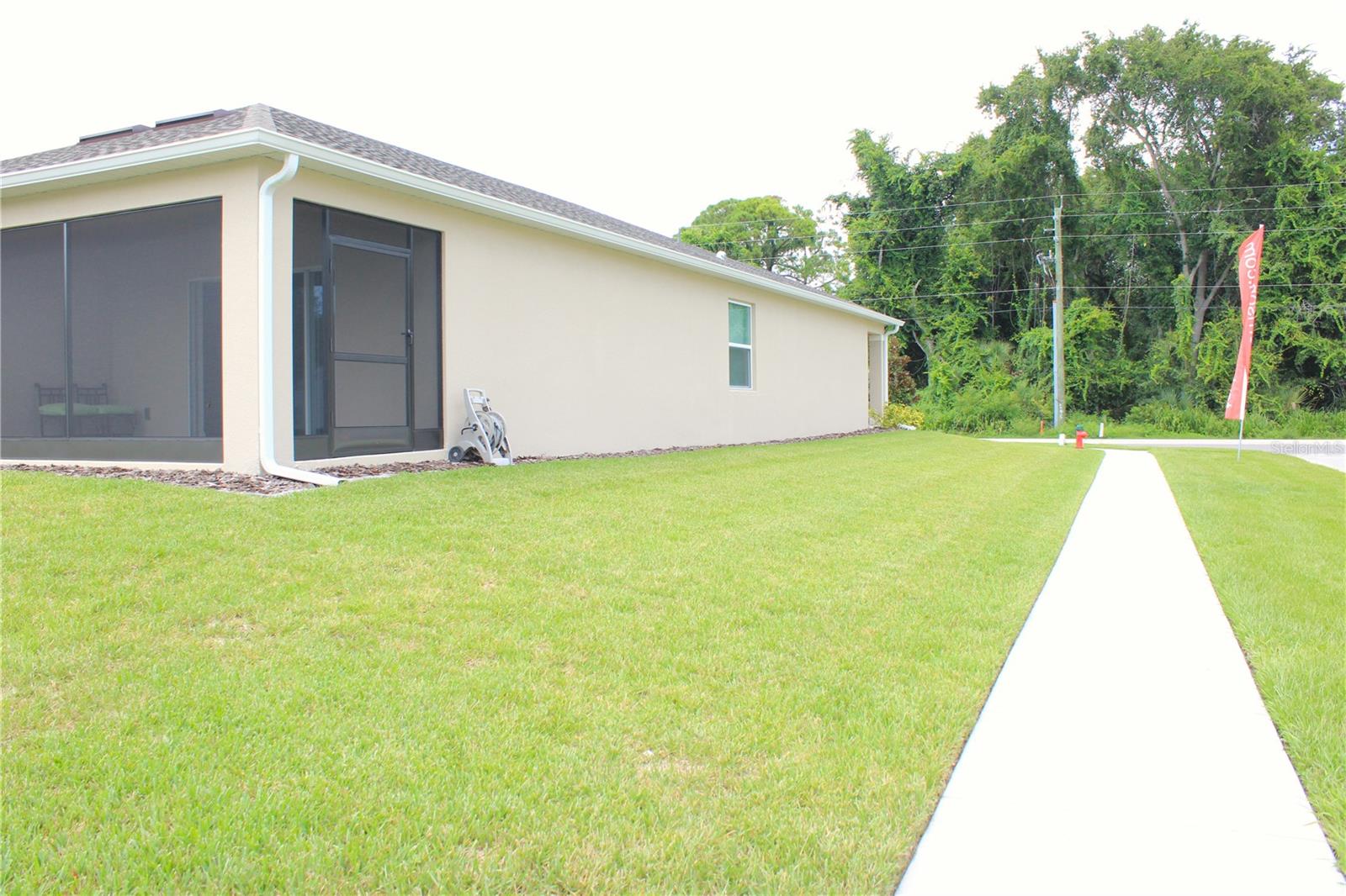 RIVERFRONT ESTS SOUTH - Residential
