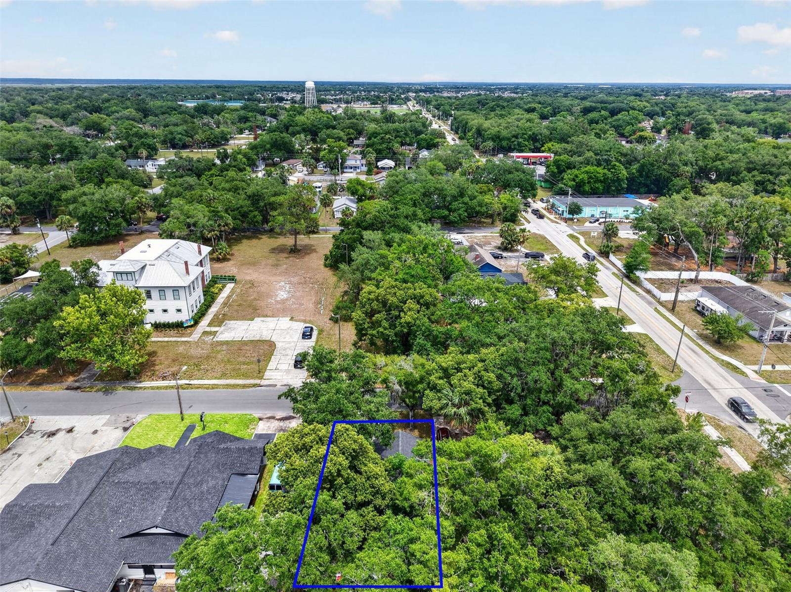 HOLDEN REAL ESTATE COMPANYS ADD - Residential