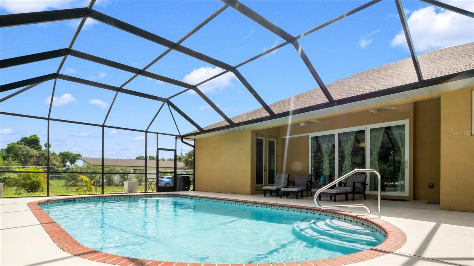 451 GLEN OAK ROAD