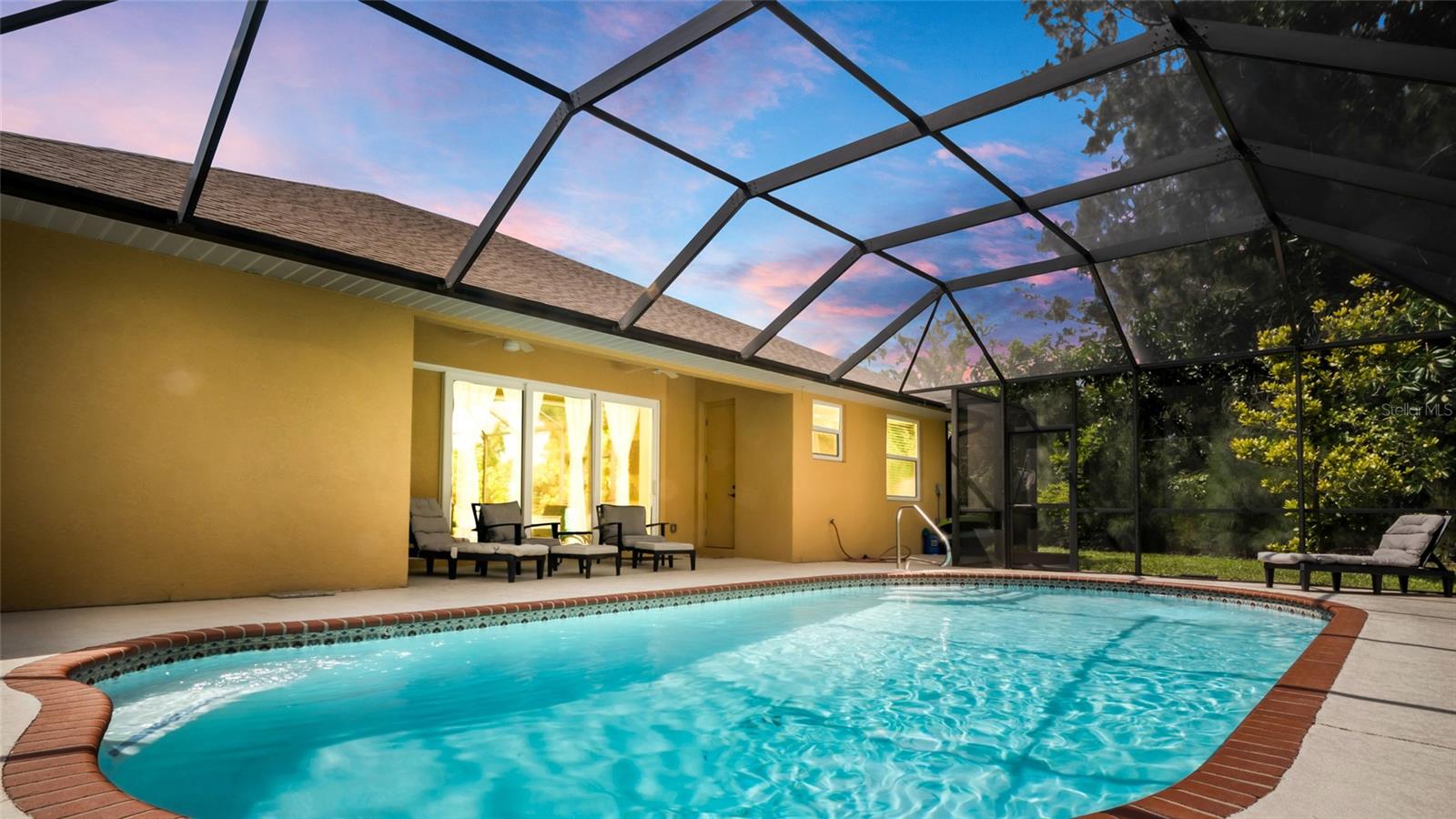 VENICE GARDENS - Residential