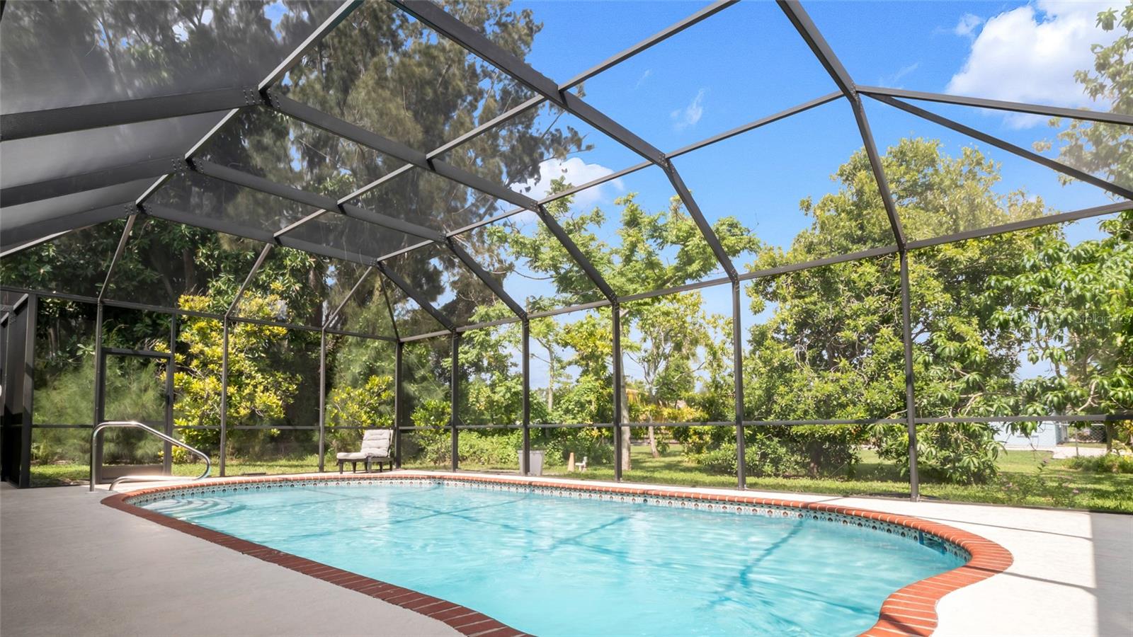 VENICE GARDENS - Residential