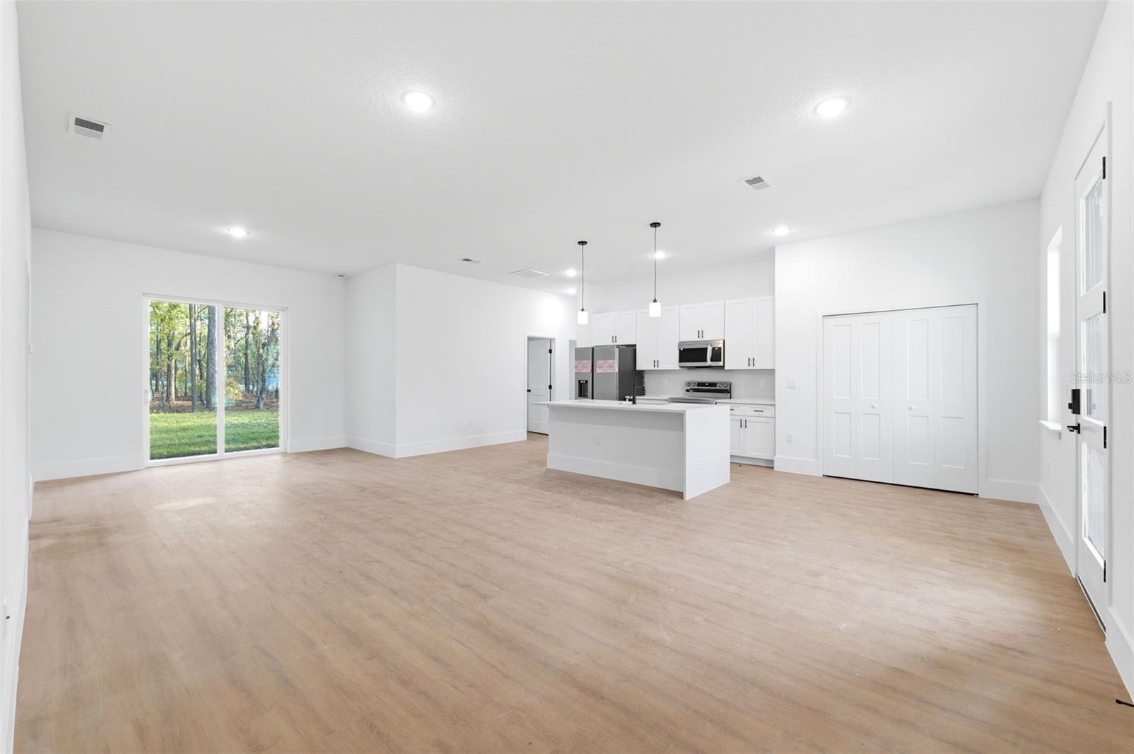 CITRUS SPGS UNIT 13 - Residential