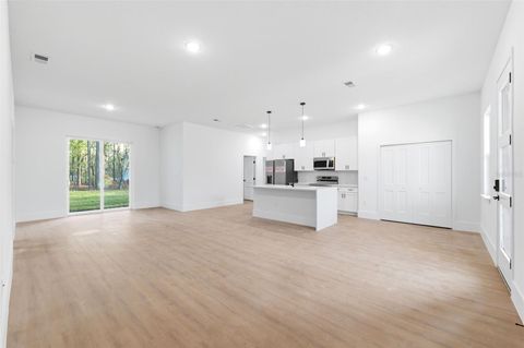 Tiny photo for 559 W Heronsbill Lane, Dunnellon, FL 34434 (MLS # O6395051)