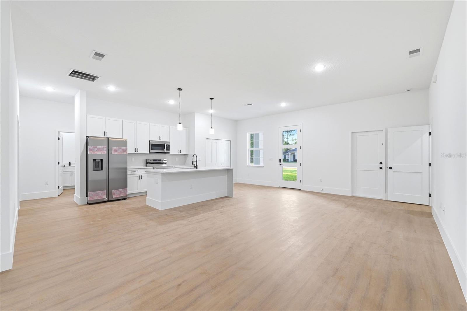 CITRUS SPGS UNIT 13 - Residential