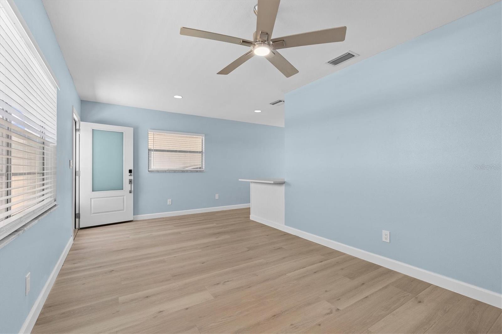 SEMINOLE HILL VILLAS - Residential