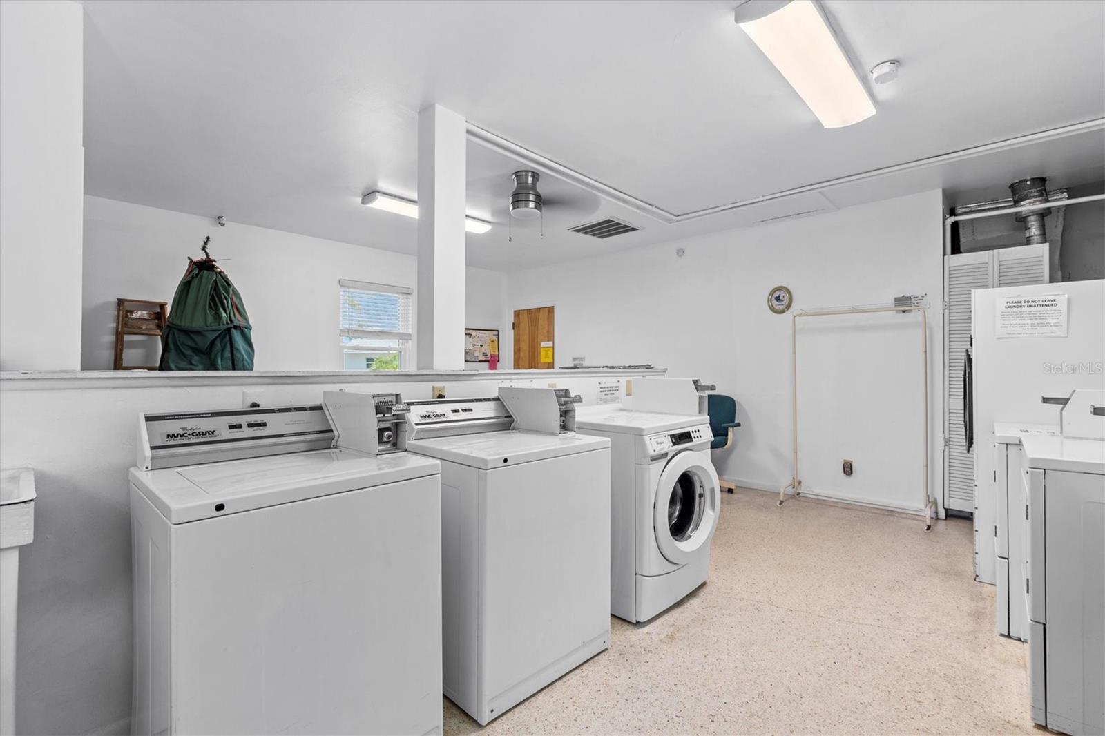 SEMINOLE HILL VILLAS - Residential