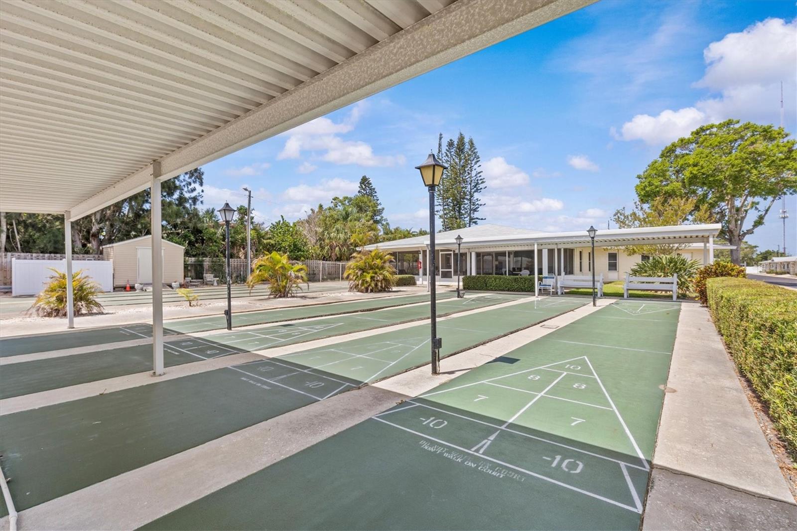 SEMINOLE HILL VILLAS - Residential