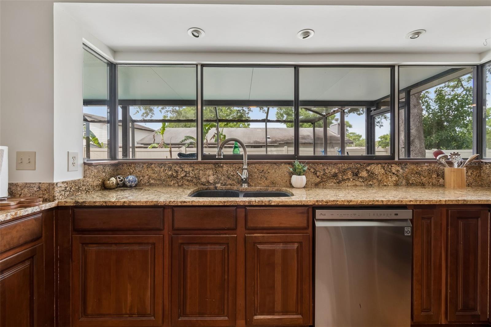 NORTHDALE SEC A UNIT 1 - Residential