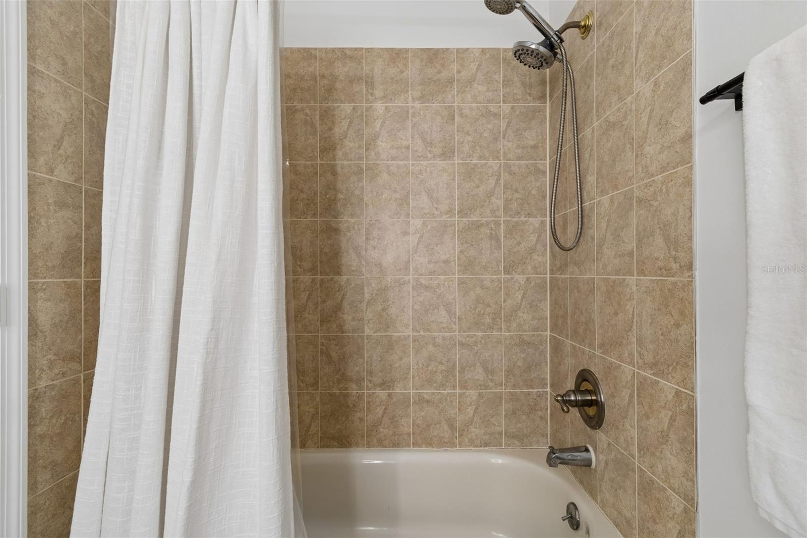 NORTHDALE SEC A UNIT 1 - Residential