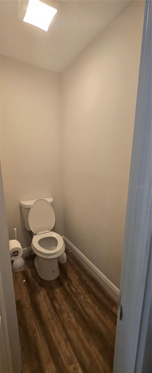 LAKE HIGHLAND HEIGHTS - Residential Lease