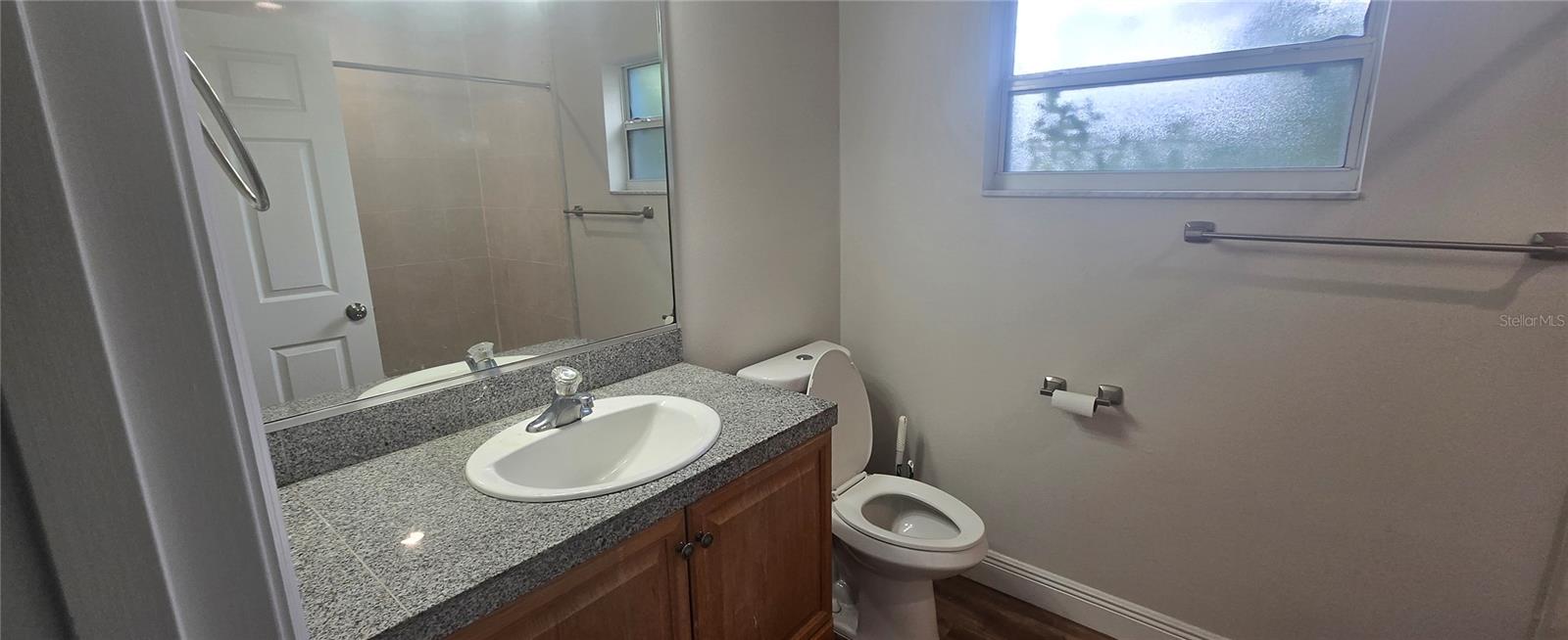 LAKE HIGHLAND HEIGHTS - Residential Lease