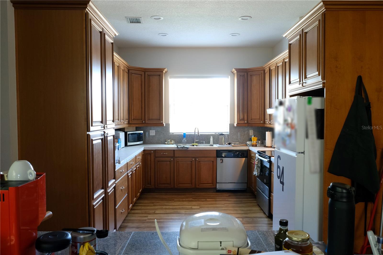 LAKE HIGHLAND HEIGHTS - Residential Lease