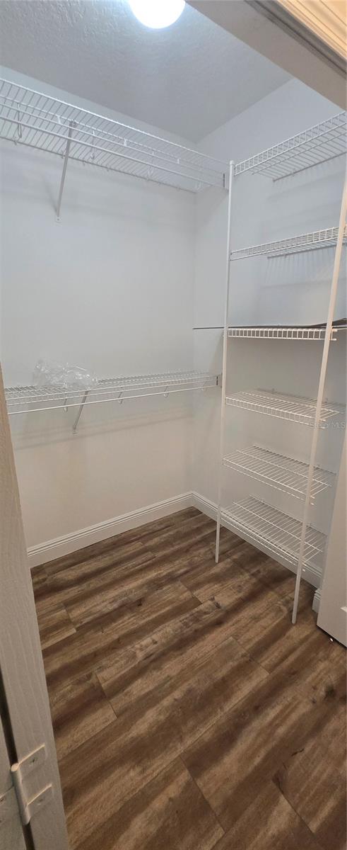 LAKE HIGHLAND HEIGHTS - Residential Lease