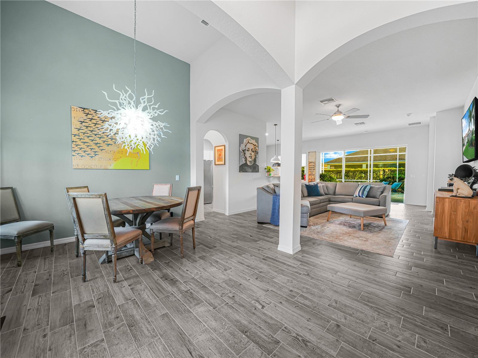 4068 STONE CREEK LOOP