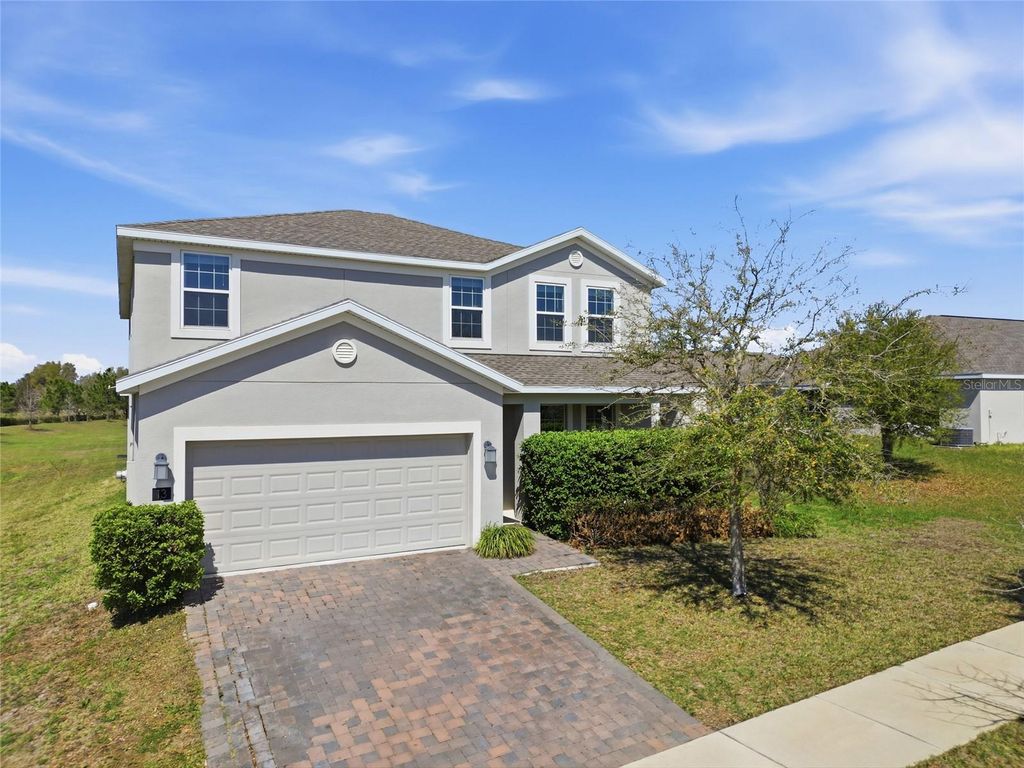 Photo of 13 White Horse Way, Groveland, FL 34736 (MLS # TB8485597)