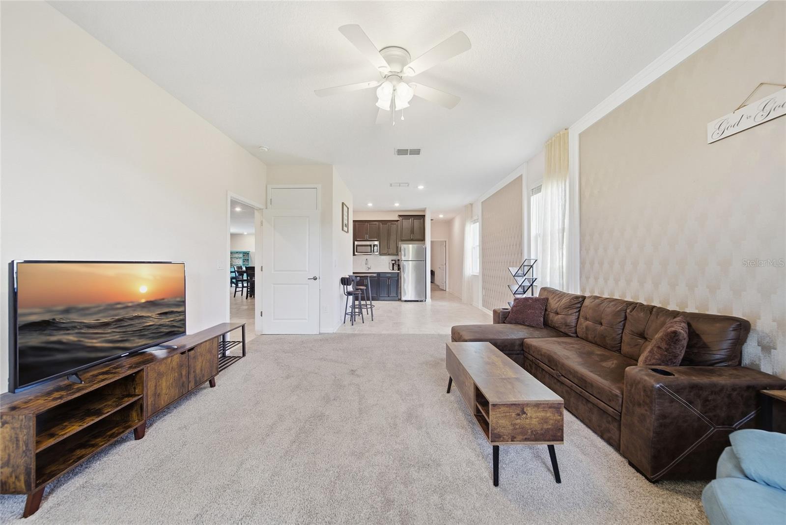 WATERSIDE AT ESTATES - Residential