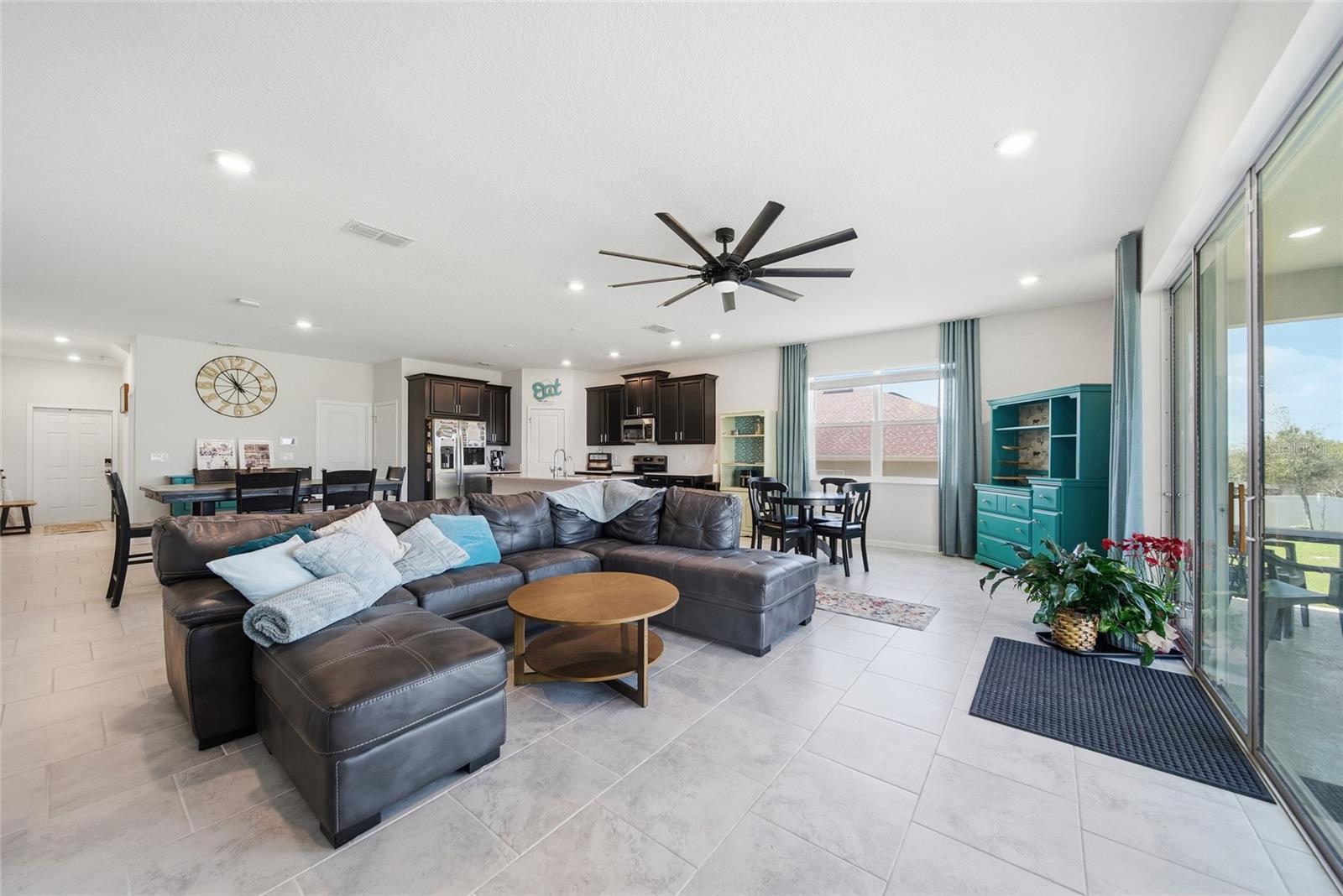 WATERSIDE AT ESTATES - Residential