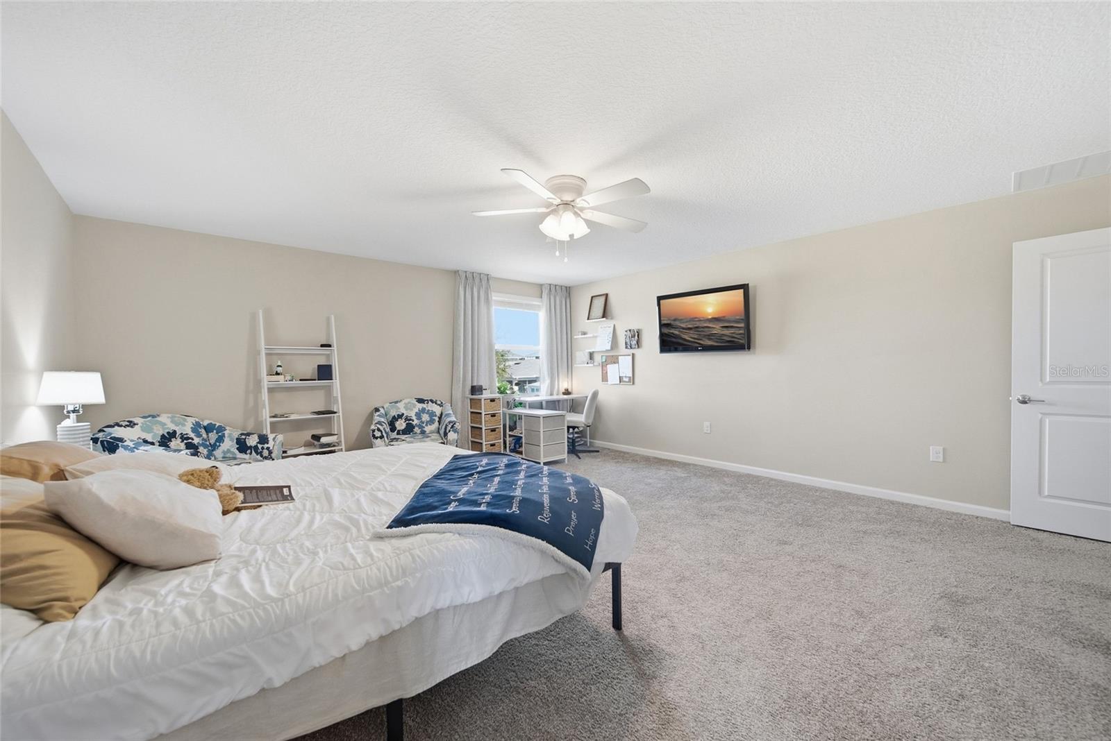 WATERSIDE AT ESTATES - Residential