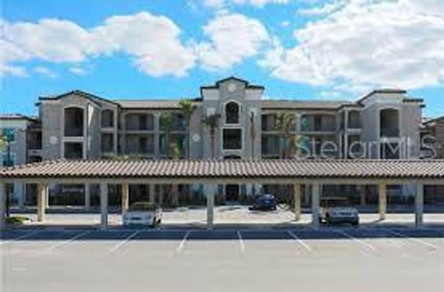 Live Your Best Life in This Stunning Condo Overlooking the Magnificent Lakewood National Golf Course! Are you prepared to embark on an extraordinary journey of luxury and serenity? Look no further! Situated in the awe-inspiring Lakewood National community, this exquisite 2-bedroom, 2-bath condo invites you to indulge in the opulent living experience you've always craved. Step inside your personal paradise and be captivated by the kitchen, a gourmet's dream come true! Featuring gleaming stainless steel appliances, this haven for culinary enthusiasts is a testament to modern sophistication. Chic and contemporary cabinets offer ample storage space, while the inviting open breakfast bar tempts you to entertain and create unforgettable memories. But that's not all – prepare to be enchanted by the breathtaking open-concept living and dining area. Neutral flooring and paint provide the perfect canvas for you to infuse your personal touch, transforming this blank slate into a reflection of your unique style and personality. This is your sanctuary – design it exactly as you've always envisioned. The allure of Lakewood National does not end there. This community is a treasure trove of world-class amenities, catering to your every whim. Dive into the refreshing embrace of resort-style pools, sculpt your body in the state-of-the-art fitness center, or unwind with the utmost indulgence in the full-service spa. And let's not forget about the championship 36-hole golf course – your tee time awaits, right in your own backyard! Centrally located, you'll be just moments away from fine dining, entertainment, and premier shopping destinations. Imagine having all your favorite hotspots within easy reach, making every day a new adventure. The time to seize this life-changing opportunity is now! Don't miss your chance to embrace the luxury, leisure, and limitless possibilities that await you at Lakewood National. Contact us today to schedule your exclusive showing of this remarkable condo and embark on a journey of unparalleled living. Your dream home is ready and waiting!