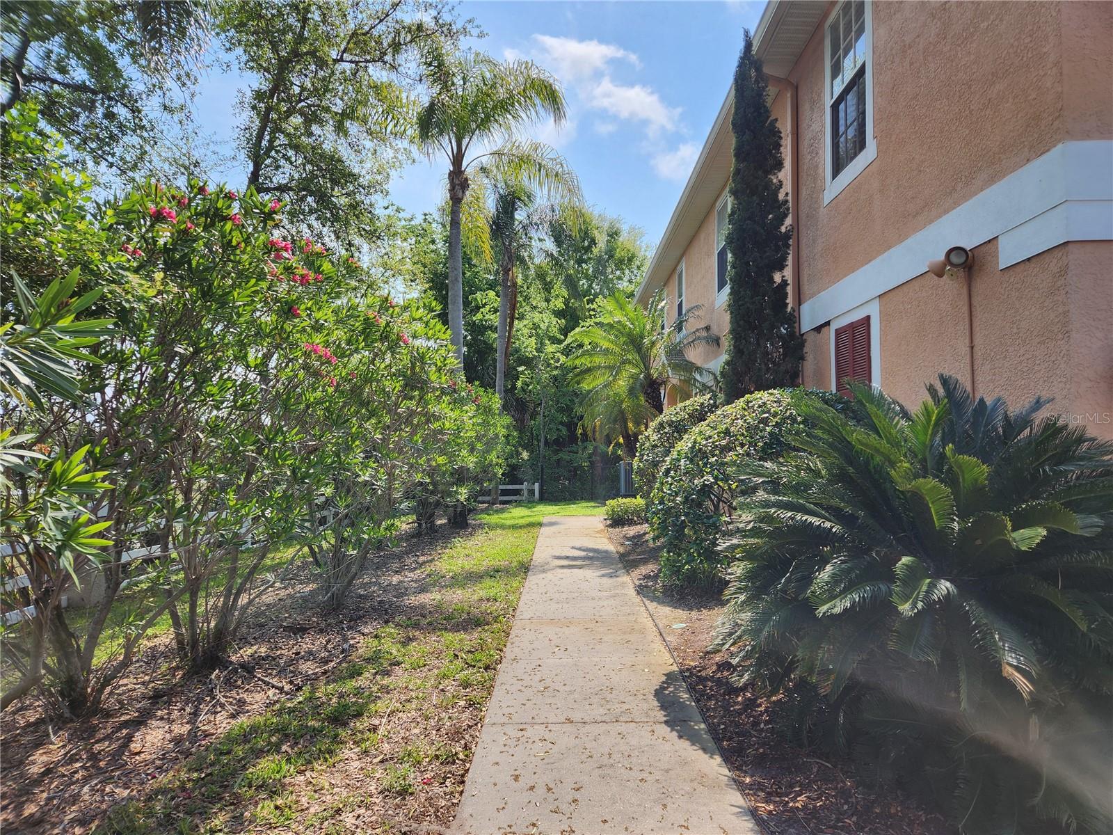 LITTLE CREEK - Residential