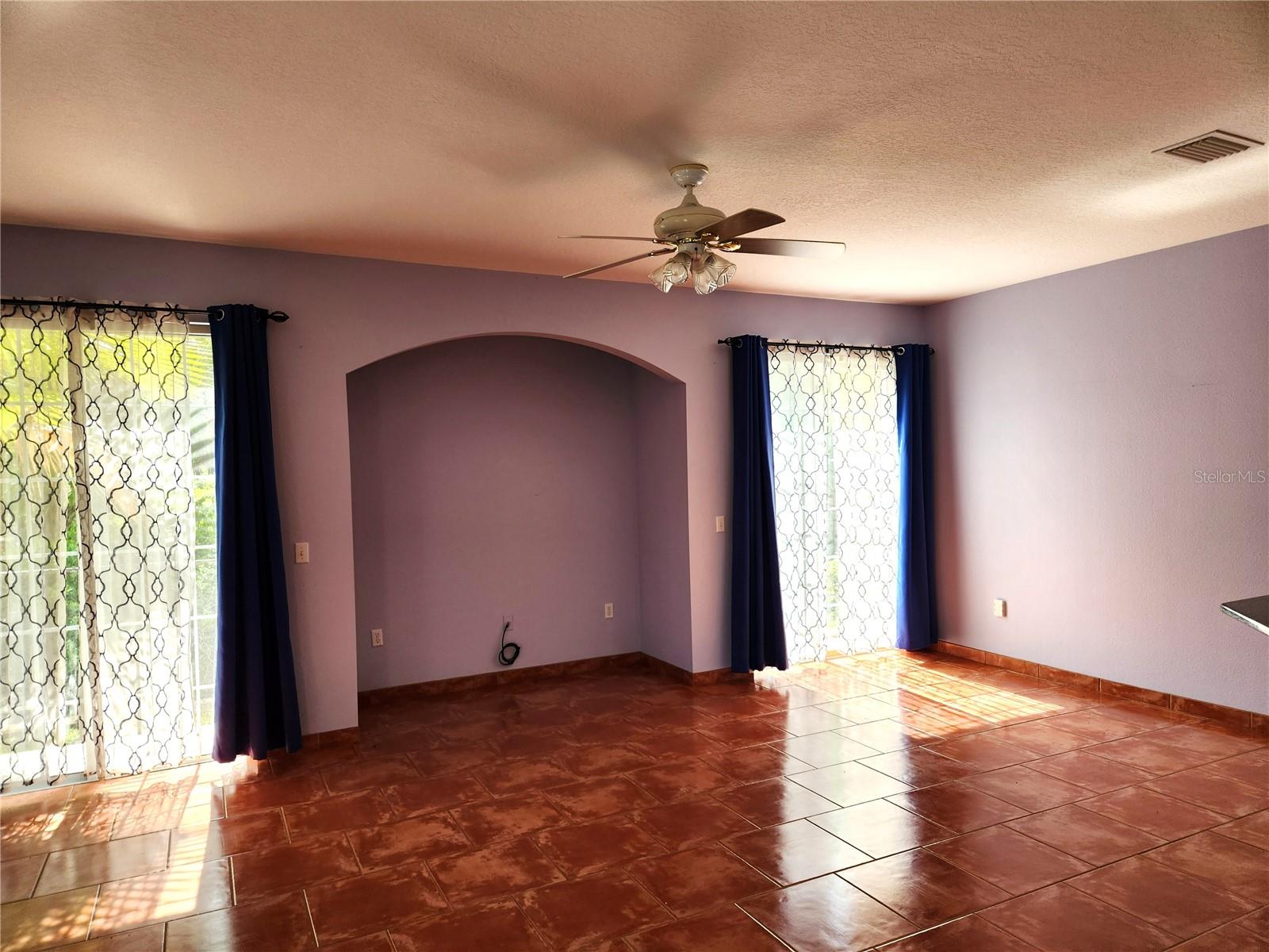 LITTLE CREEK - Residential