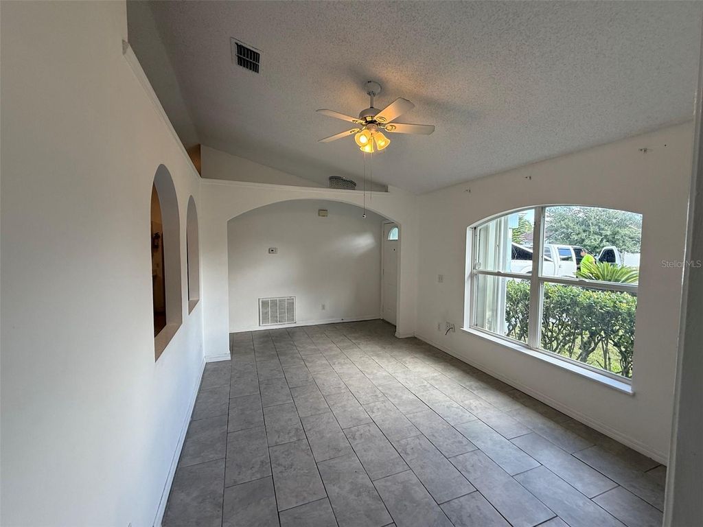 Photo of 607 Basingstoke Court, Kissimmee, FL 34758 (MLS # O6356658)
