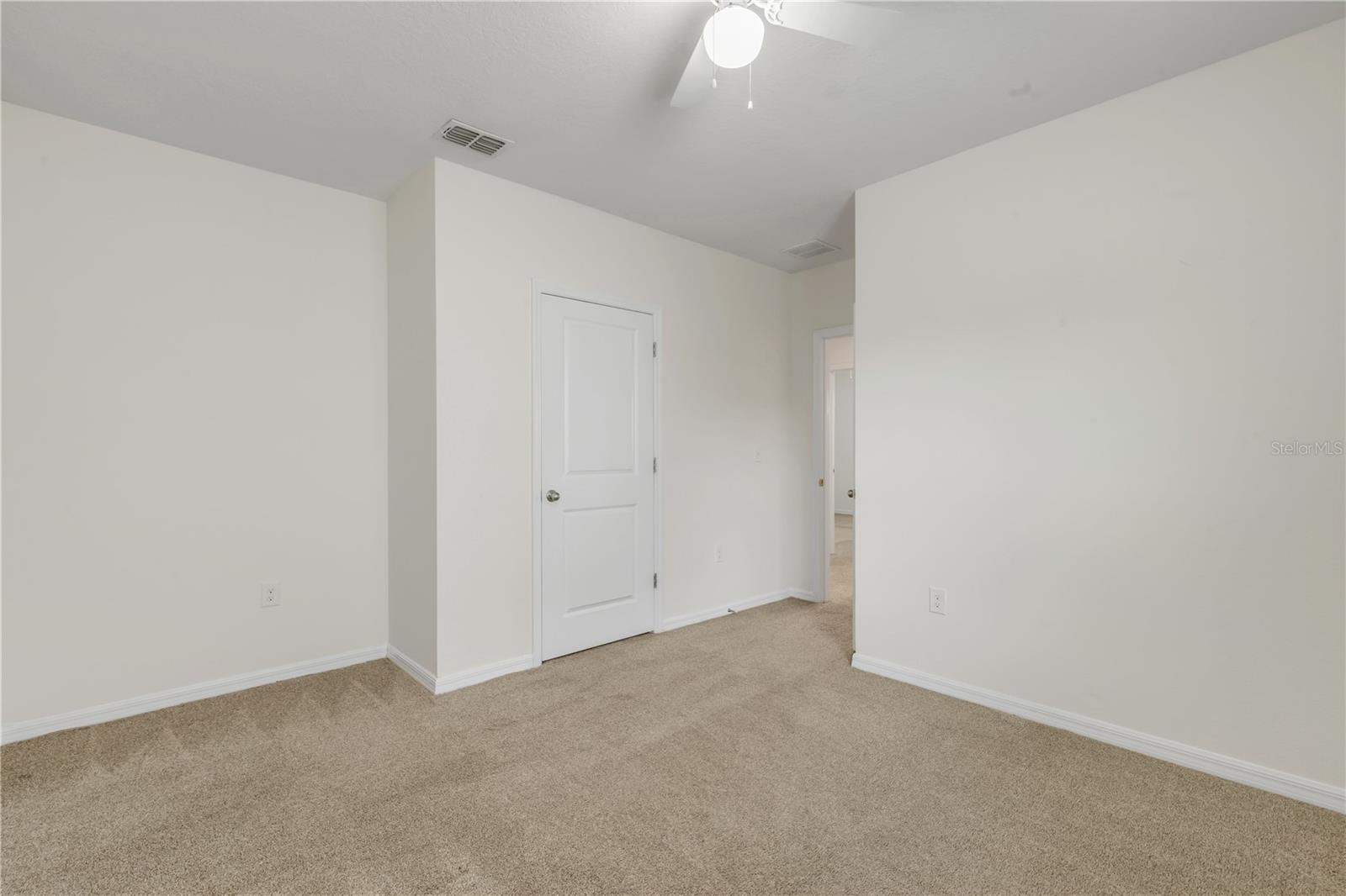LAKE DIAMOND - Residential