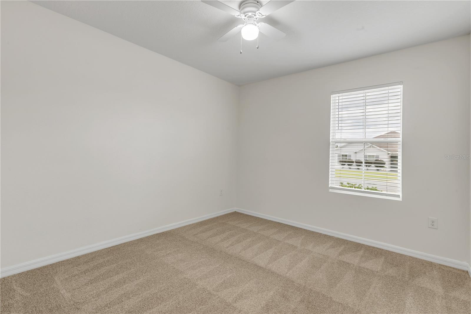 LAKE DIAMOND - Residential