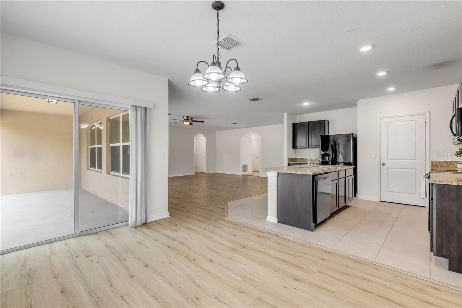 LAKE DIAMOND - Residential
