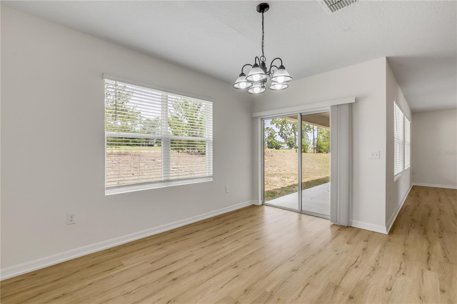 LAKE DIAMOND - Residential
