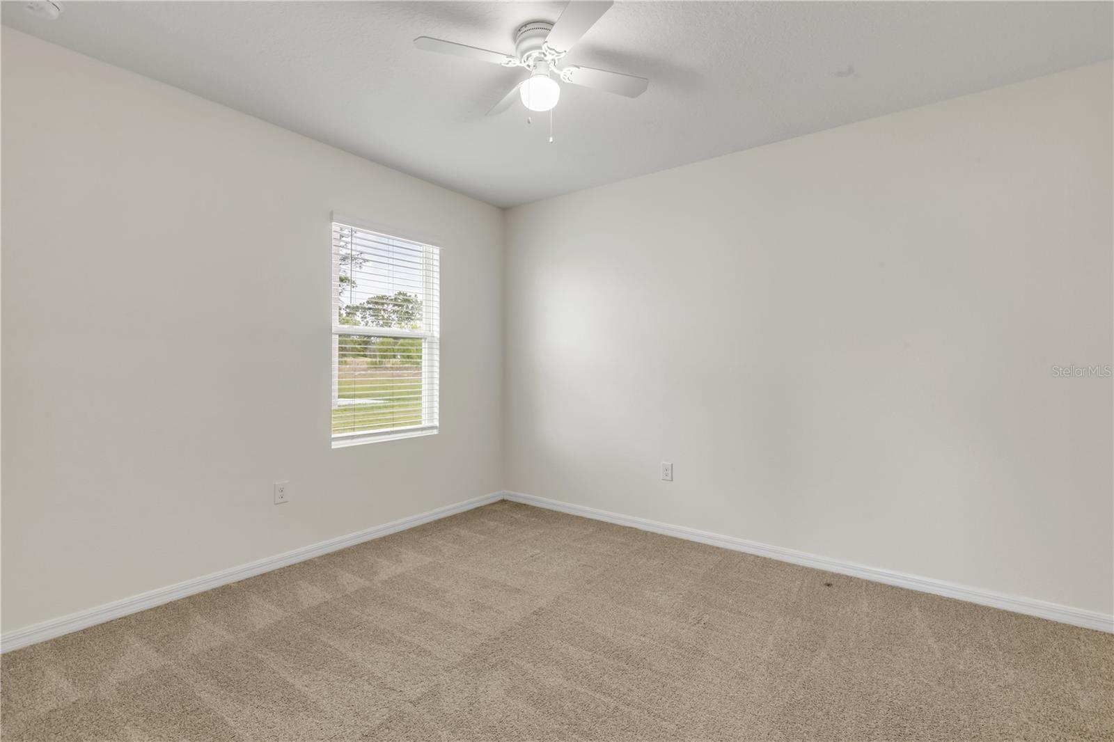LAKE DIAMOND - Residential