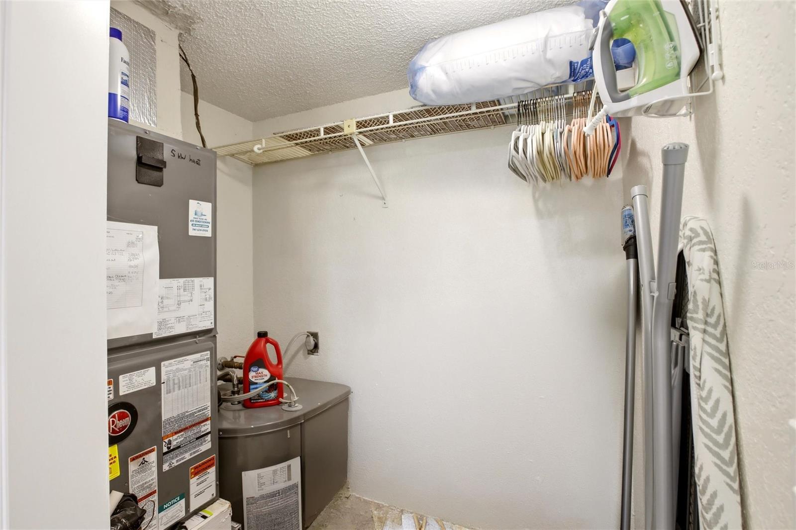 DEEP CREEK GARDENS PH 06 - Residential