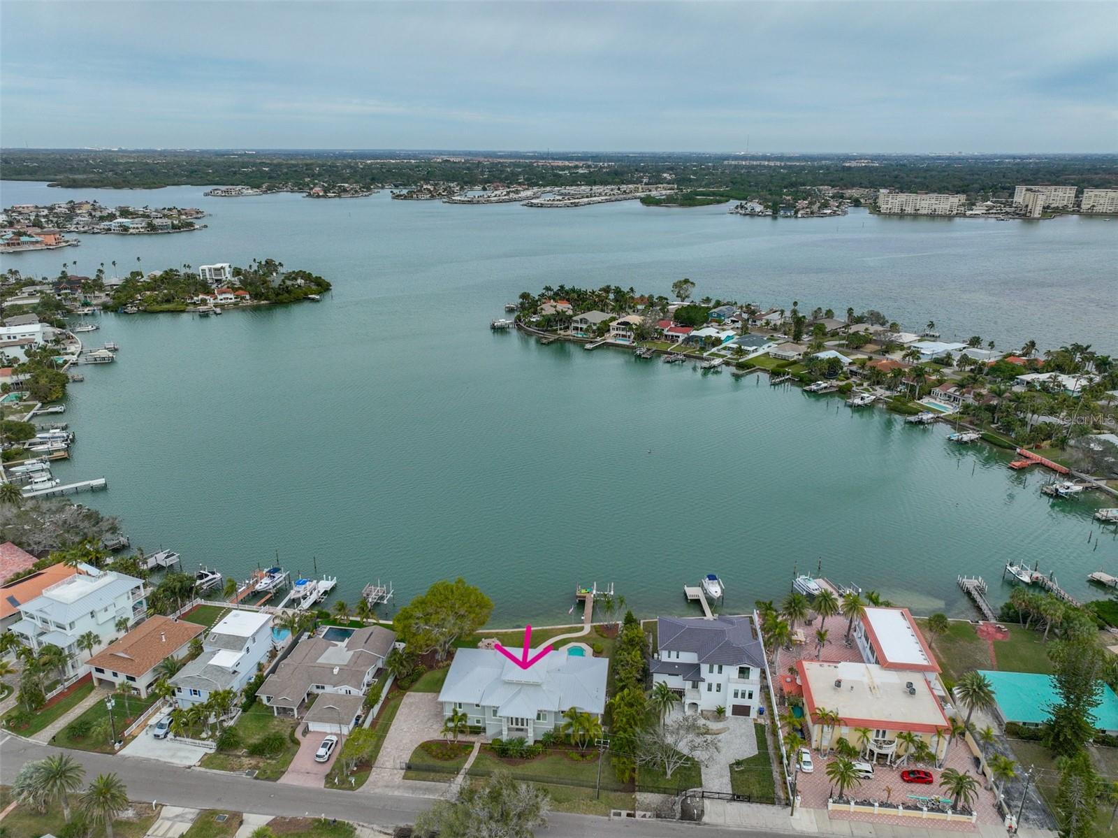 LONE PALM BEACH 1ST ADD - Residential