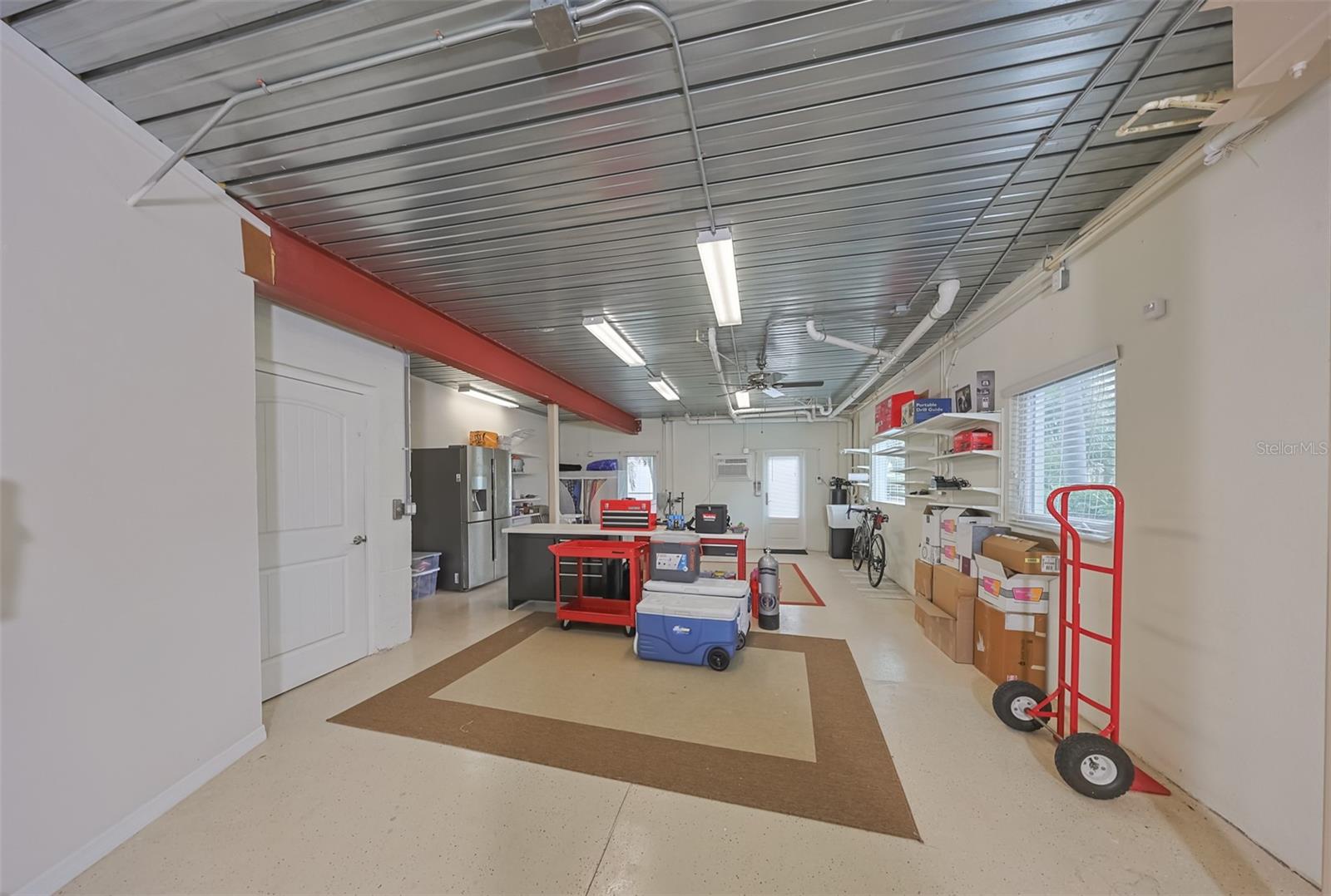 LONE PALM BEACH 1ST ADD - Residential