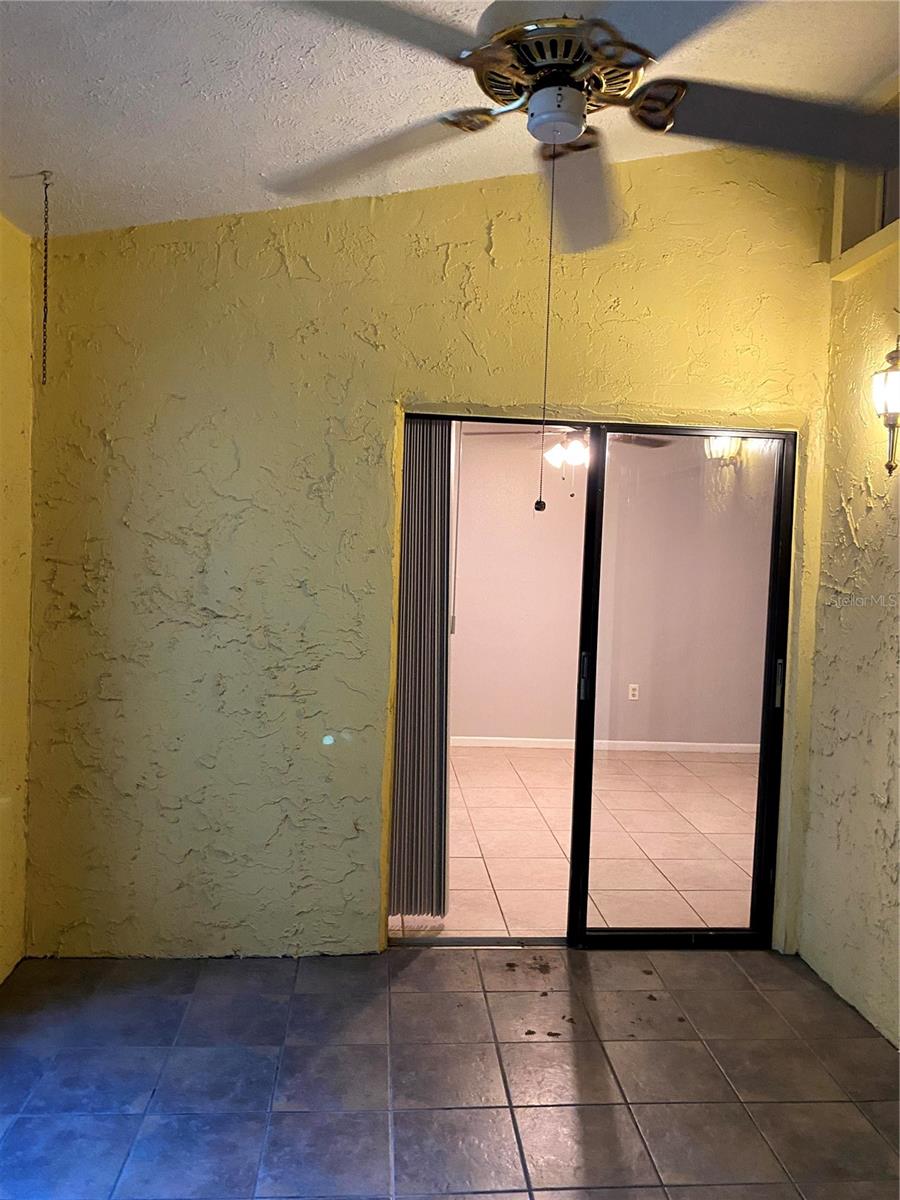 FOREST LAKE CONDO - Residential Lease