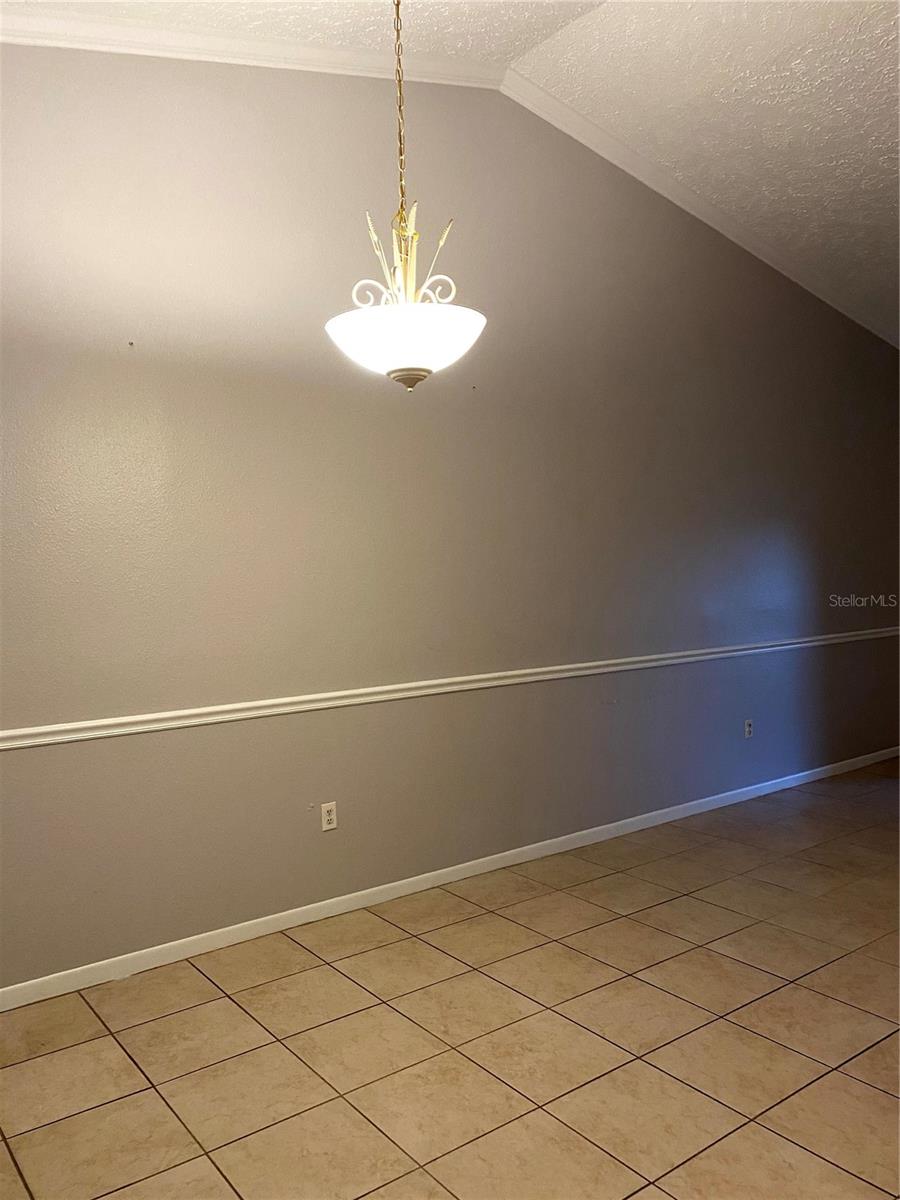 FOREST LAKE CONDO - Residential Lease