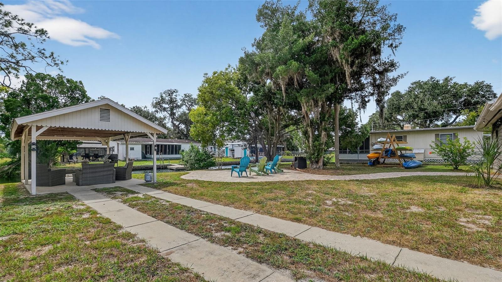 WEEKI WACHEE GARDENS ADD - Residential