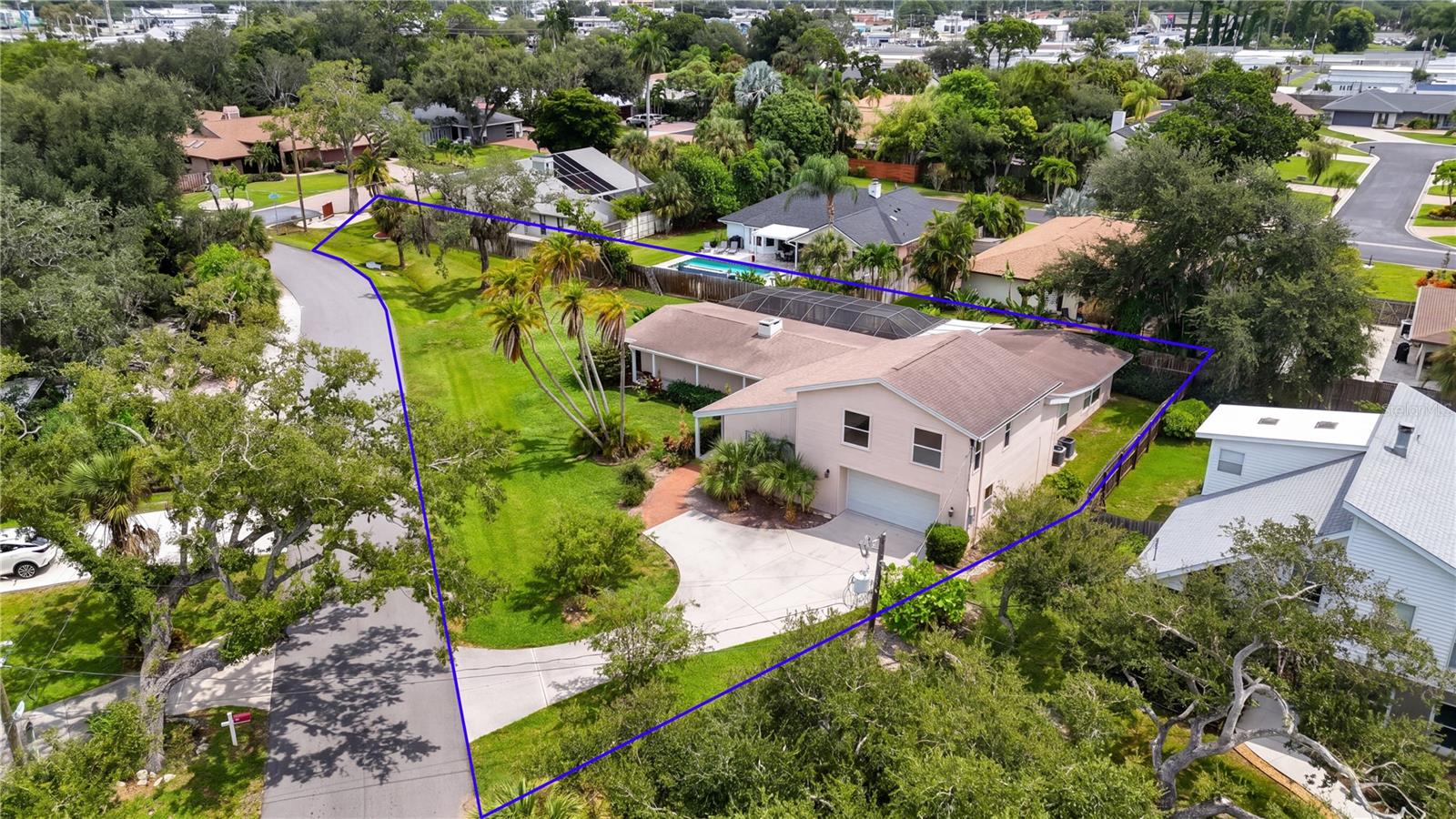 1804 BAYWOOD DRIVE