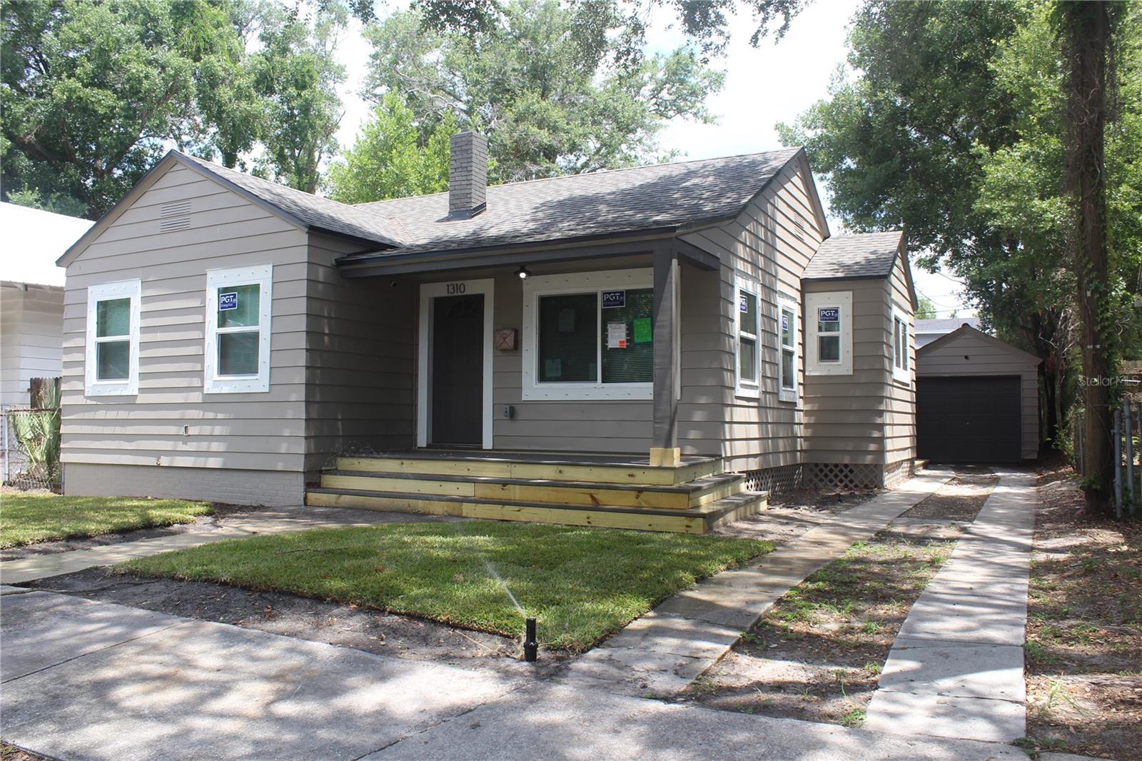 Photo 2 of 16 of 1310 E 18TH AVENUE house