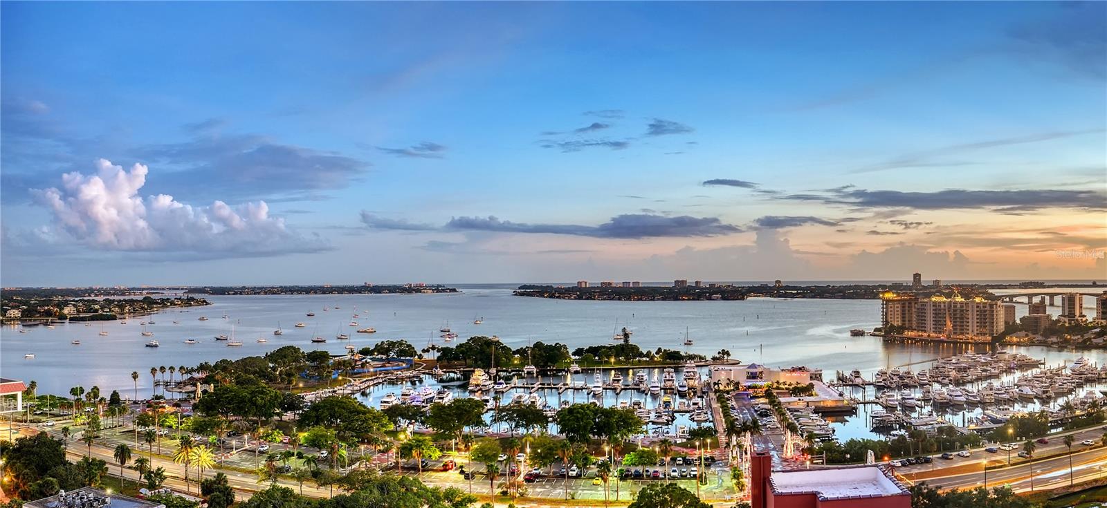 1350 MAIN RESIDENTIAL - Residential