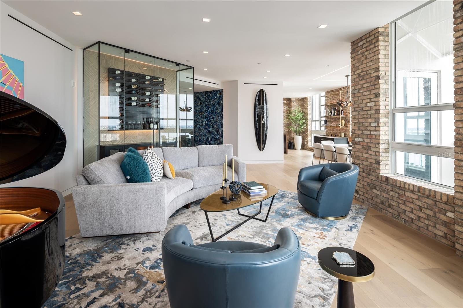 1350 MAIN RESIDENTIAL - Residential