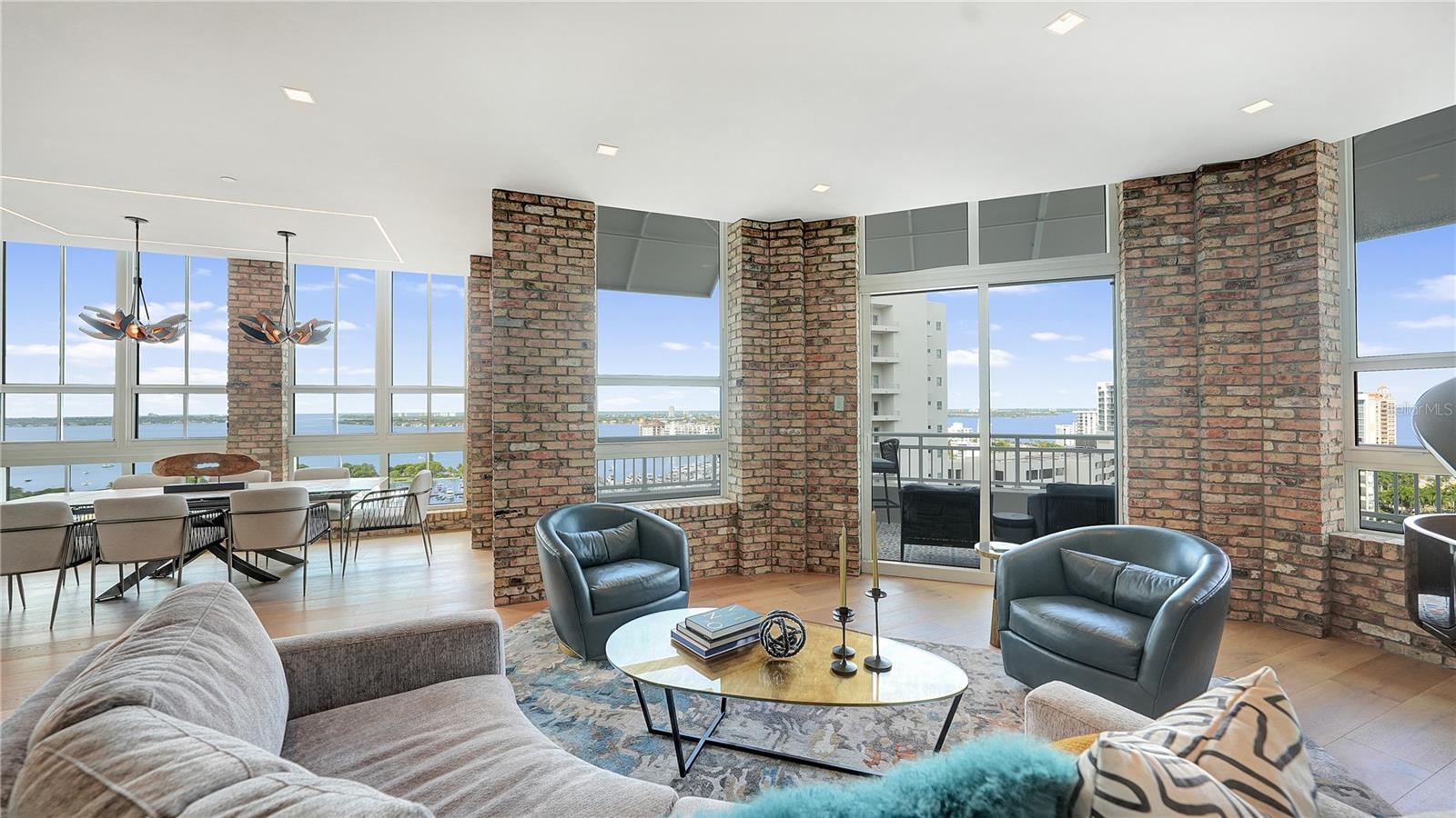 1350 MAIN RESIDENTIAL - Residential