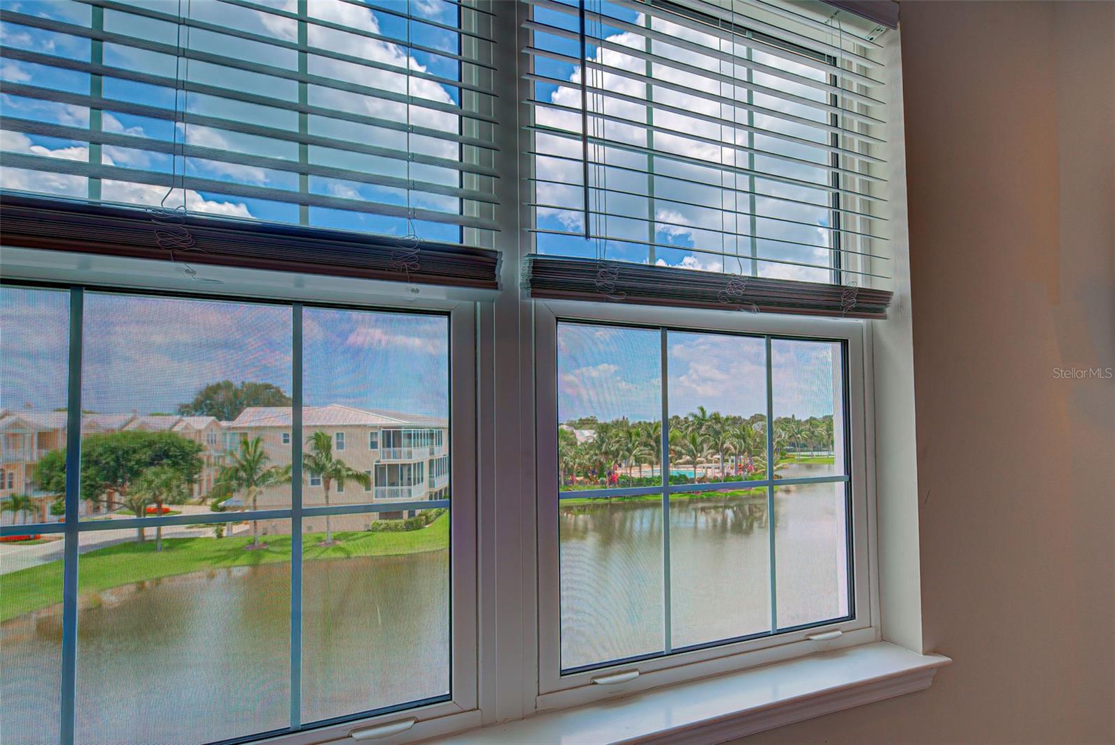 LANDINGS CORAL CRK - Residential Lease