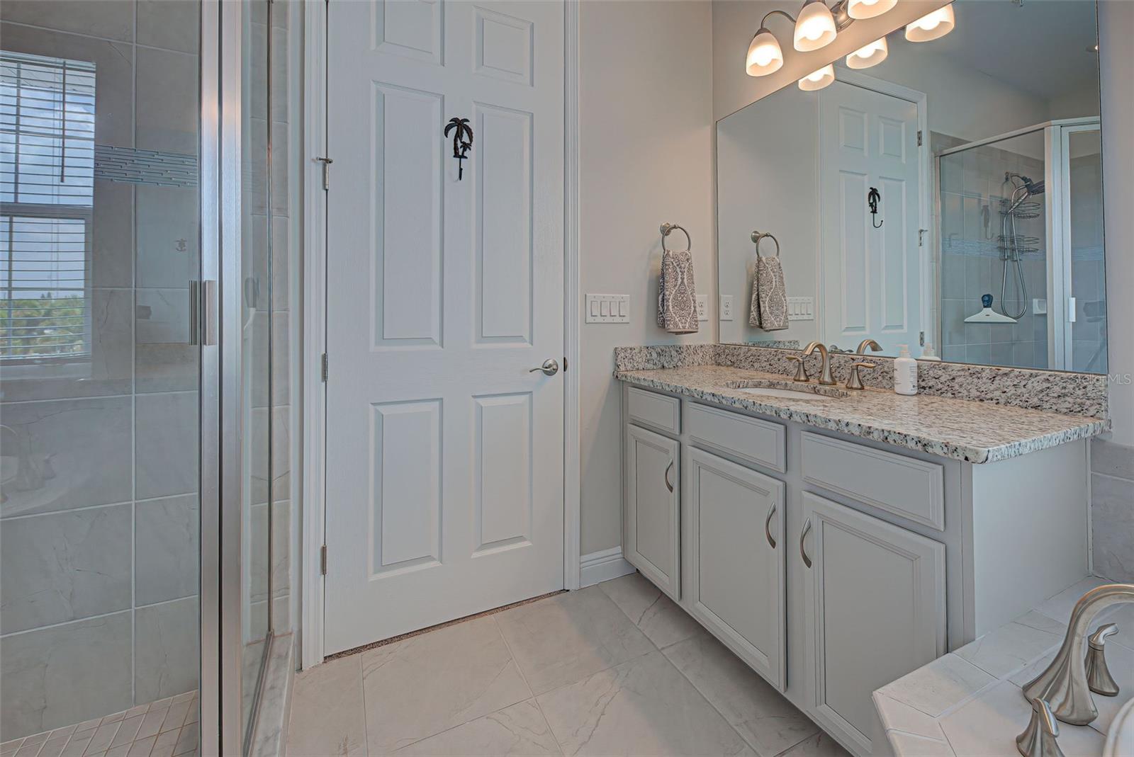 LANDINGS CORAL CRK - Residential Lease