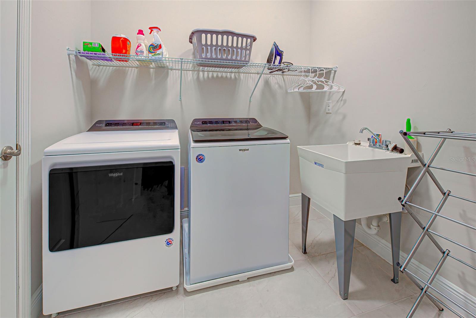 LANDINGS CORAL CRK - Residential Lease