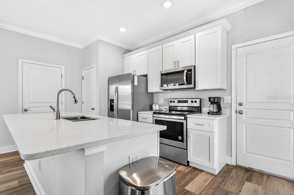 ILEXHURST SUB - Residential Lease