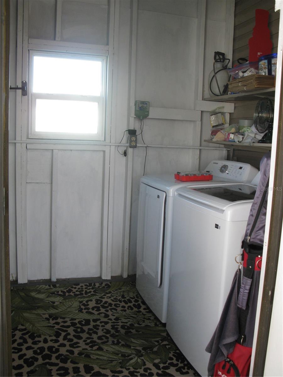 SWEETWATER GOLF & TENNIS CLUB - Residential