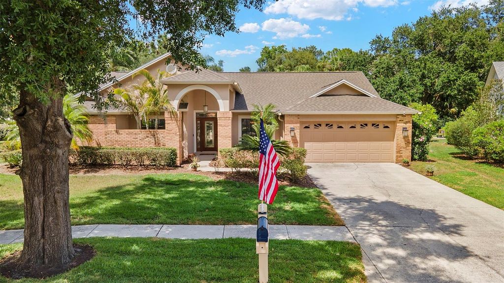 Photo of 3922 Cedar Cay Cir, Valrico, FL 33596 (MLS # TB8386229)