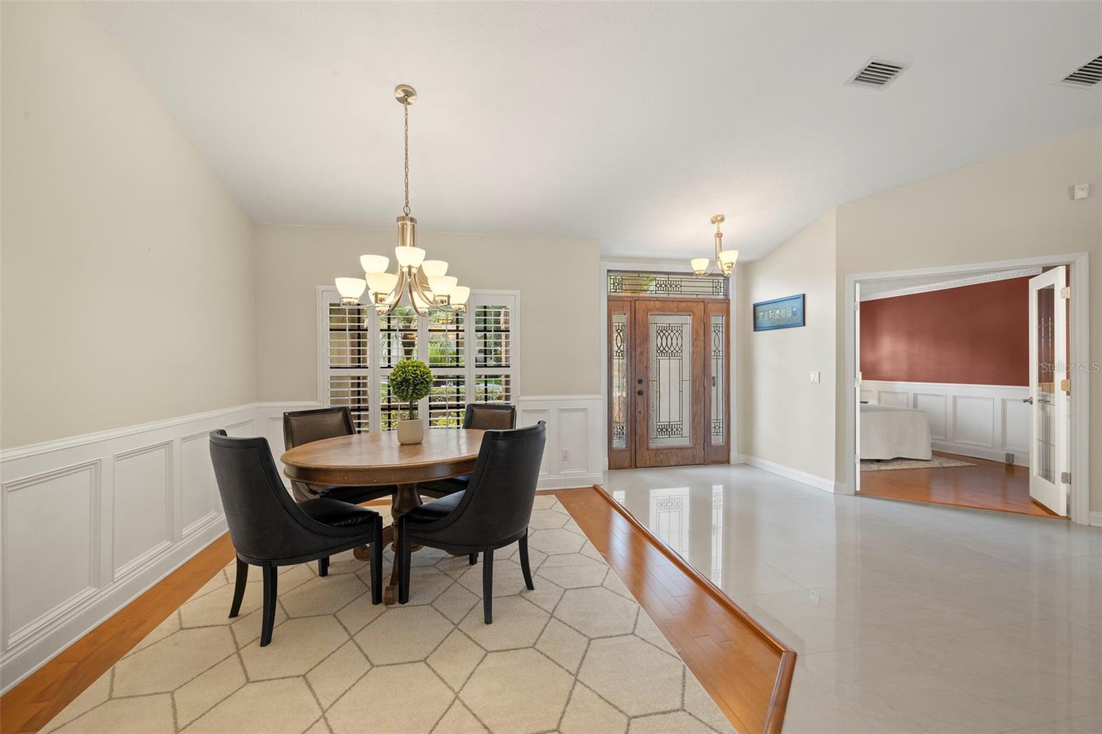 3922 CEDAR CAY CIRCLE