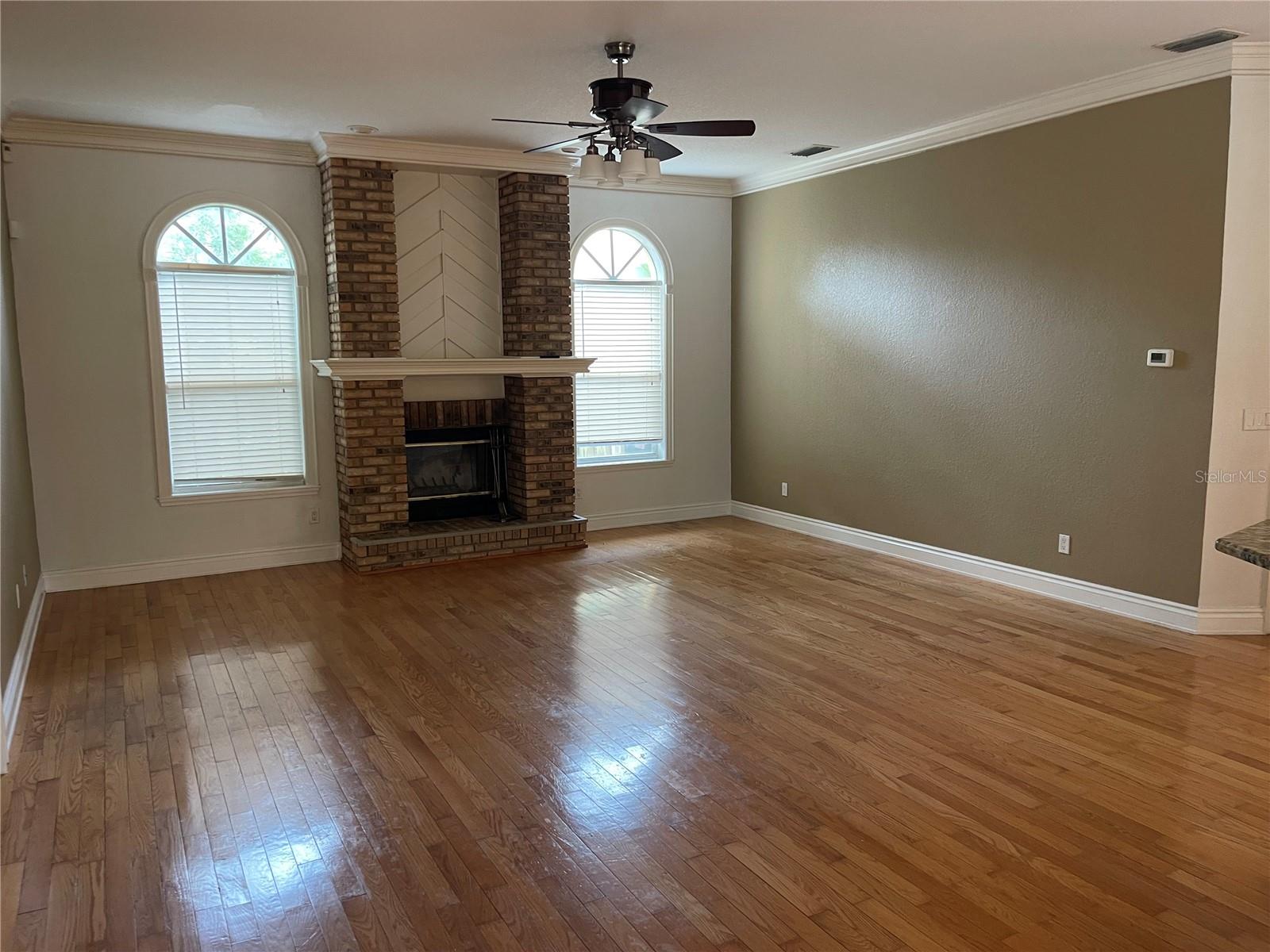 WATERFORD CROSSING PH I - Residential Lease